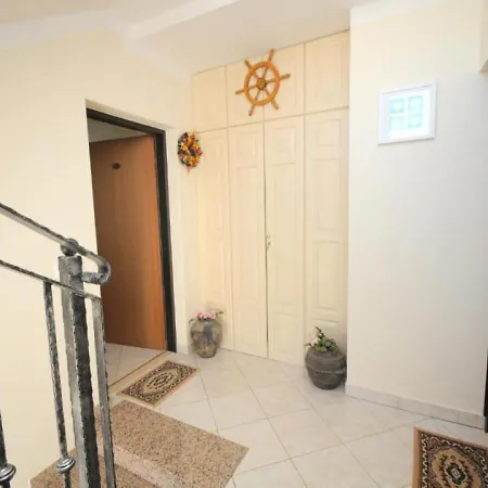 Apartament Sahic 3