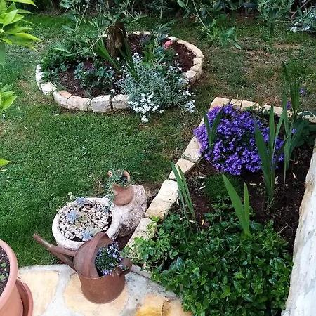 Apartment Sahic 3 Funtana